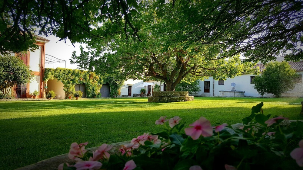 Masseria Rossella — hotel in Piana Degli Albanesi