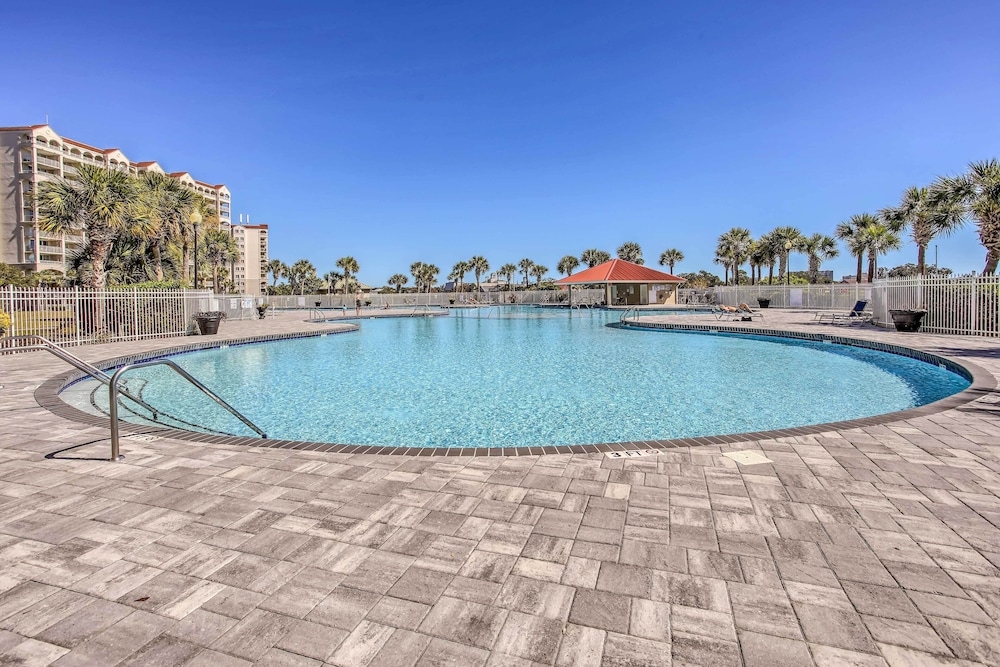 3 Mi to Beach: NMB Golf Resort Condo - photo 2