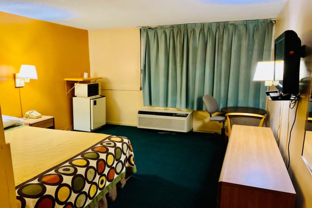 Red Carpet Inn & Suites Lima - photo 23