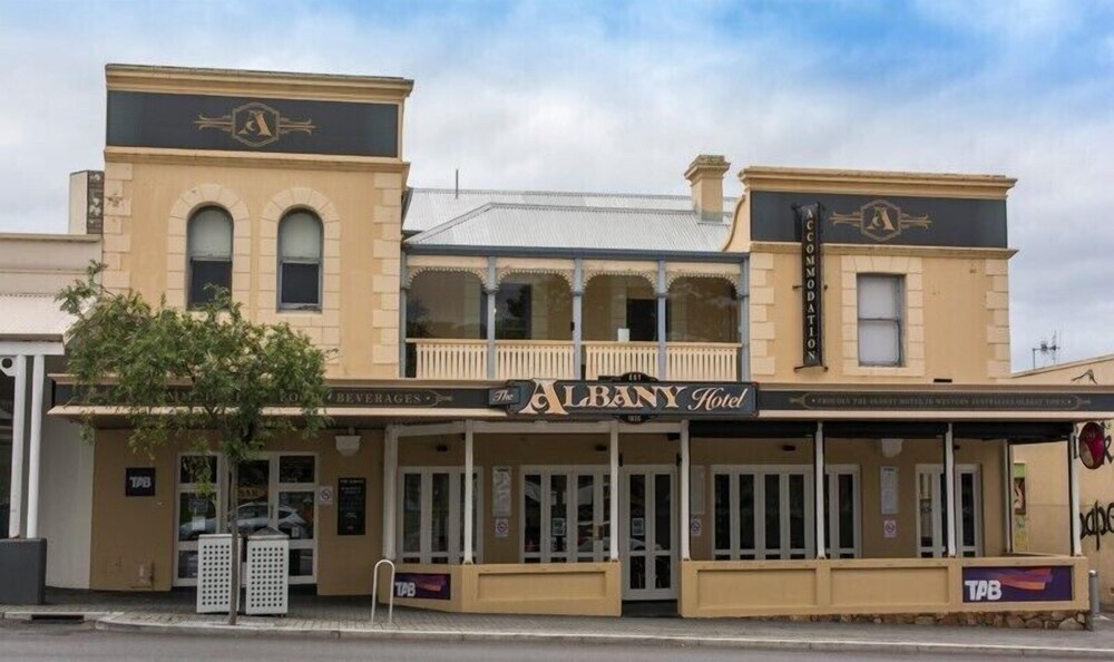 Albany Hotel - last minute hotel in Albany
