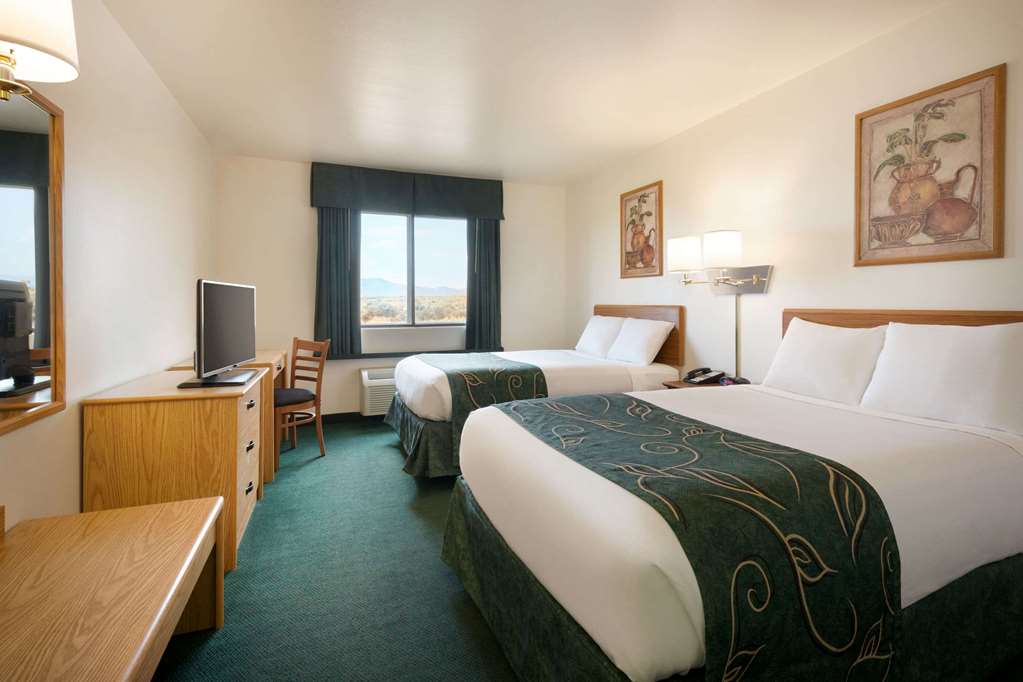 Travelodge by Wyndham Milford - photo 12