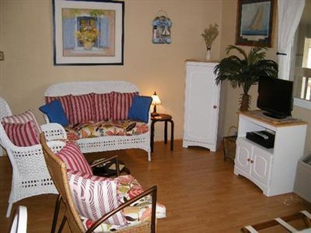 Broad Creek Guest Quarters Resort - photo 8