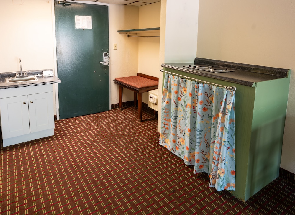 Select Inn Murfreesboro - photo 20
