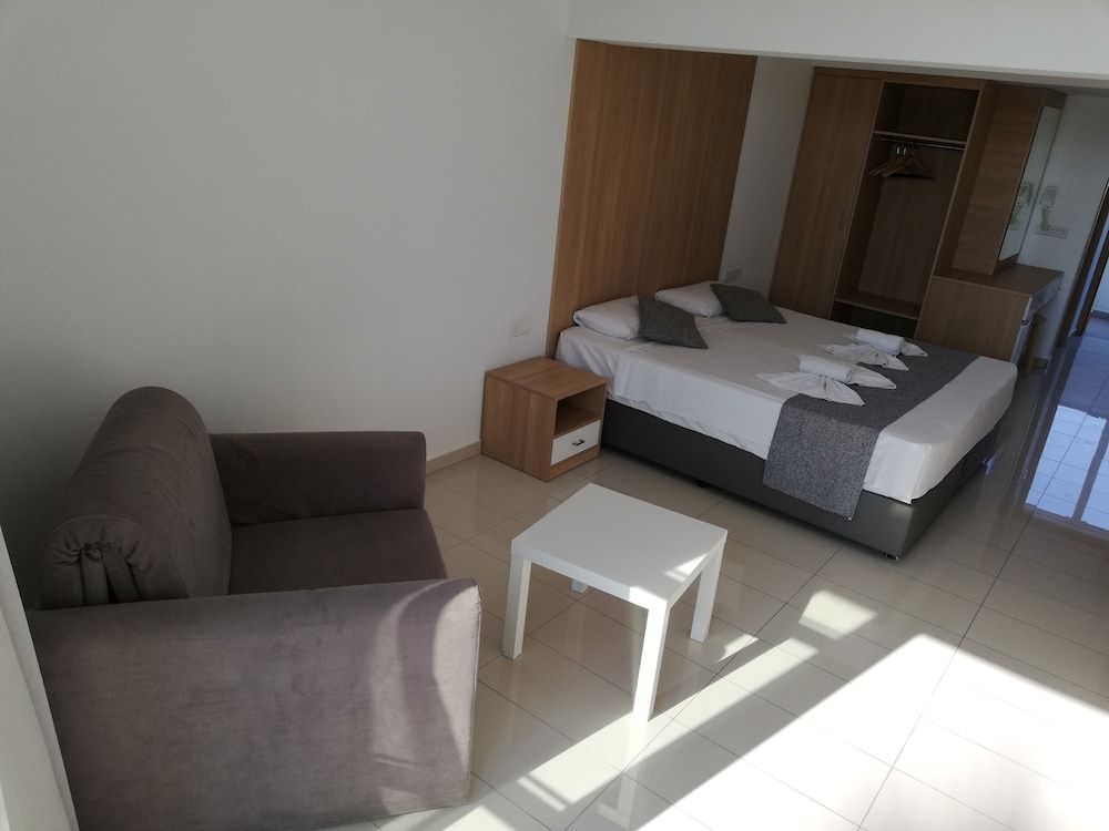 Joy Hotel Apts