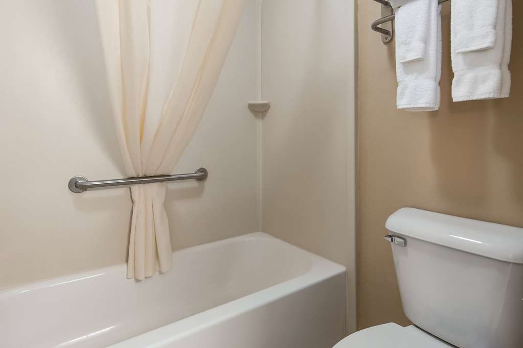 Baymont by Wyndham Marion OH - photo 16