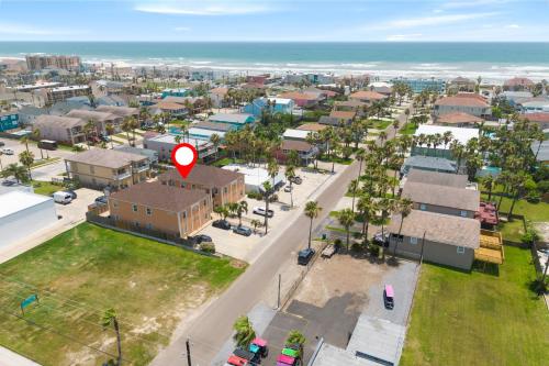 Luxury 3 Bed 2 Bath 1st Floor Condo Near Beach — 4-Star Luxury Hotel in South Padre Island, United States