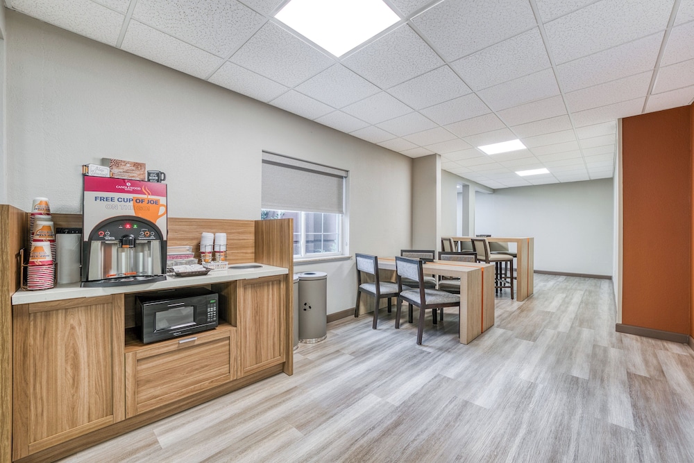 Candlewood Suites Bordentown Trenton by IHG - photo 44