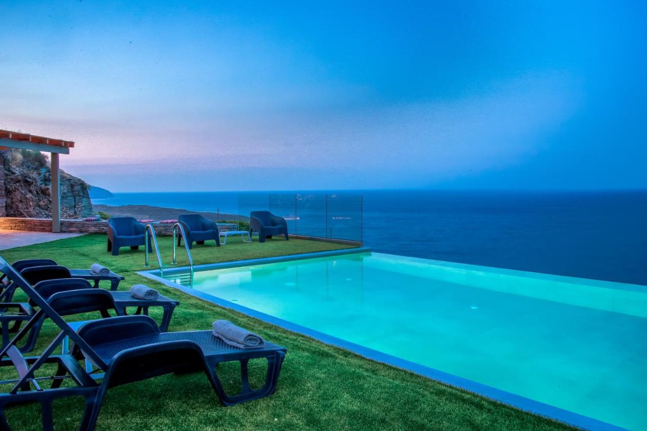 Anastasis Luxury Villa Andros with Heated Pool — 4-Star Luxury Hotel in Andros, Greece
