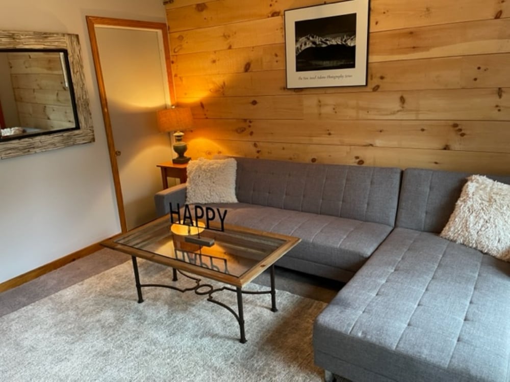 Snowed Inn - photo 34