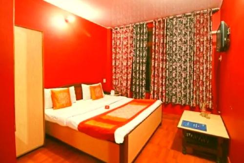 Jay Shree - carbon neutral hotel in Naini Tal