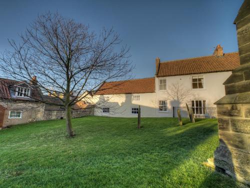 Kings Head Cottage — 4-Star Luxury Hotel in Pickering, United Kingdom