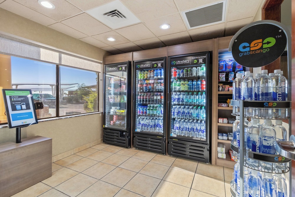 Holiday Inn Express & Suites Barstow Route 66 by IHG - photo 58