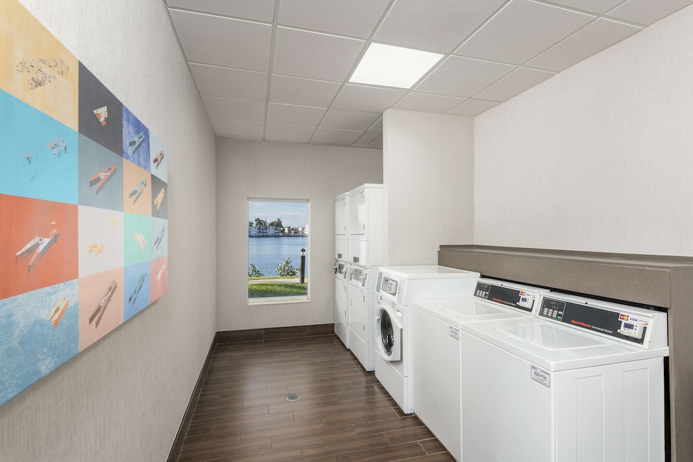 Homewood Suites Miami Airport Blue Lagoon - photo 40