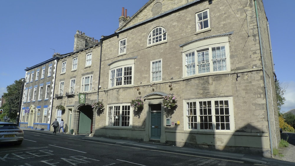 Orchard Club Newton House