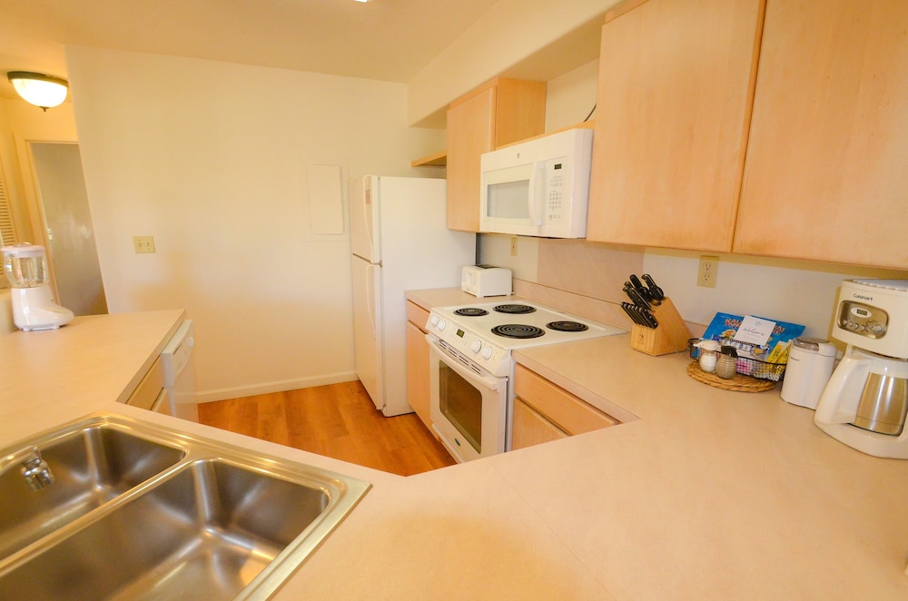 Kauai Beach Villas by Resort Stay - photo 7