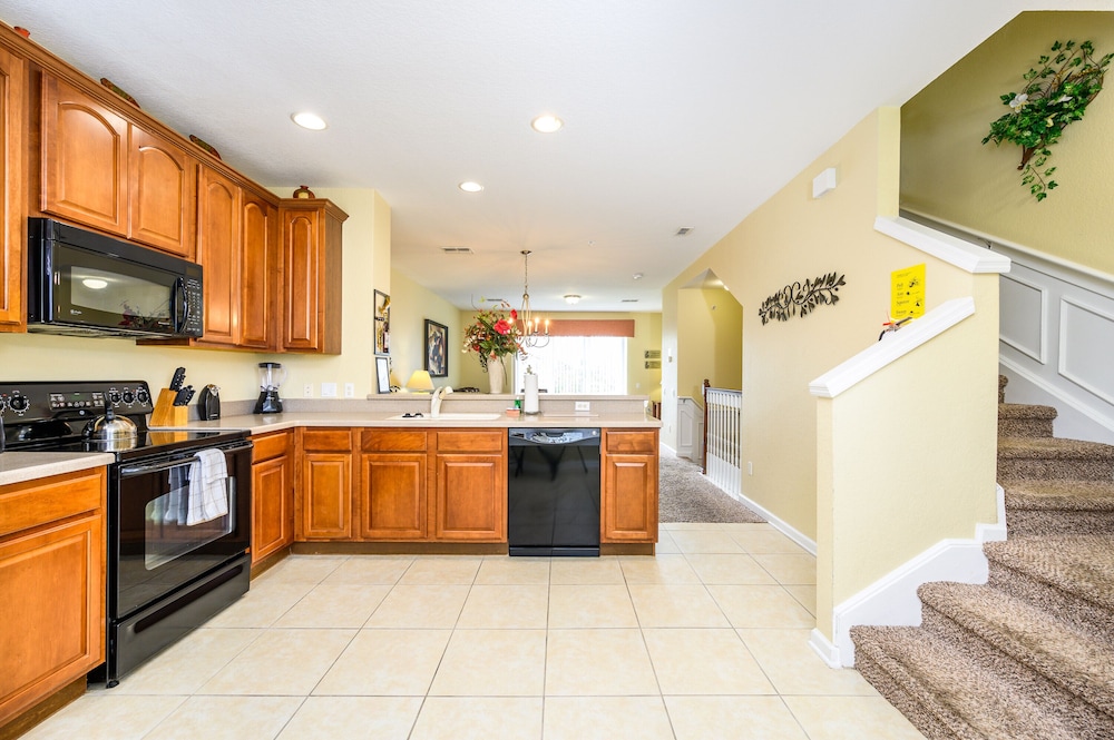 Vista Cay Resort Direct Townhomes by Millennium Management - photo 168