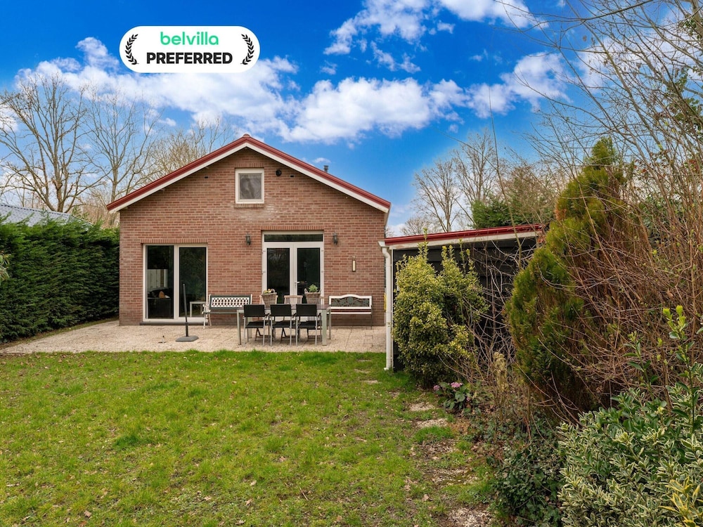 Holiday Home in Zeeland near Lake — 4-Star Luxury Hotel in Goes, Netherlands