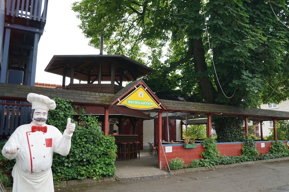 Neue Post - carbon neutral hotel in Kassel