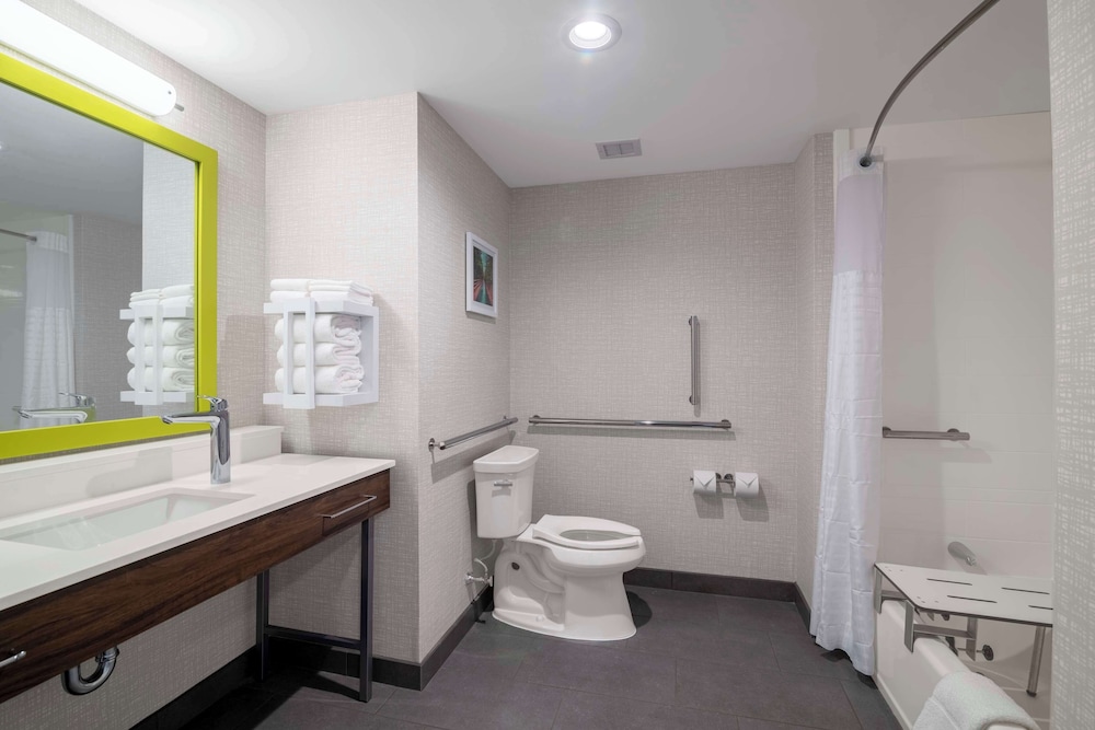 Hampton Inn Lincoln White Mountains - photo 18