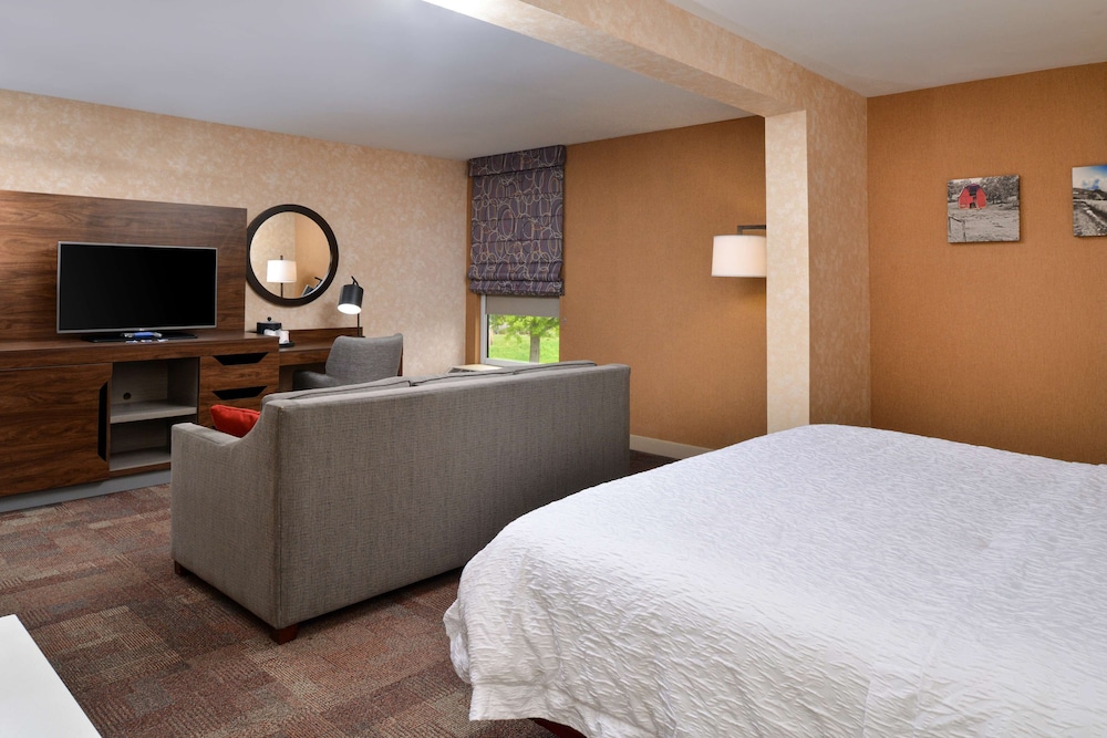 Hampton Inn Wytheville - photo 27