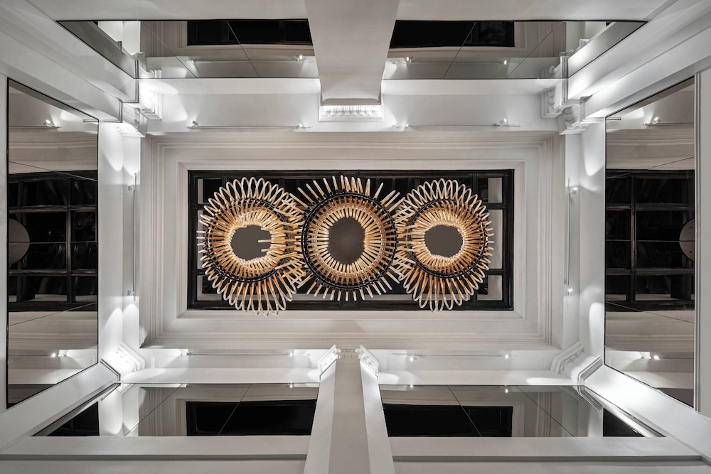 Glass Light Hotel & Gallery Autograph Collection - photo 24