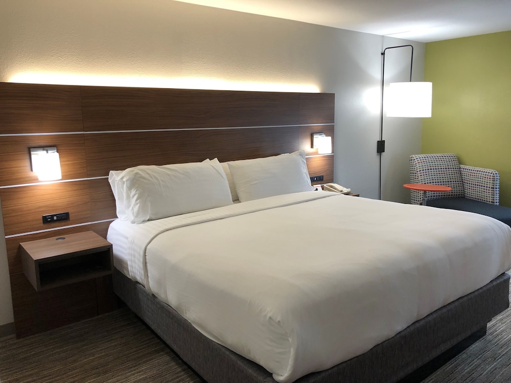 Holiday Inn Express Atlanta Stone Mountain by IHG - photo 4
