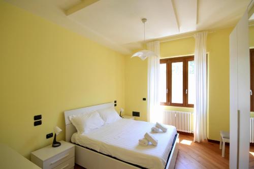 HC CloHouse Spacious Flat — 4-Star Luxury Hotel in Rome, Italy