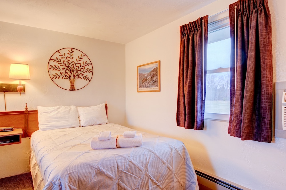 Gale River Motel - photo 13