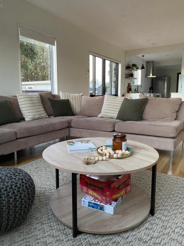 Waikanae Beach Abode - last minute hotel in Unknown City