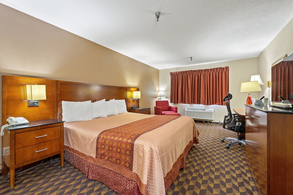Geneva Motel Inn - photo 16