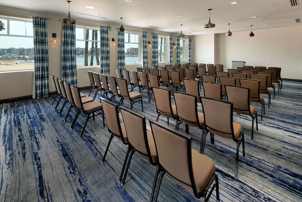 Jamaica Bay Inn Marina Del Rey Tapestry Collection by Hilton - photo 42