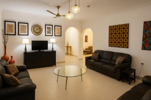Comfortable 4BDR Villa for Families or Groups East Airport Spintex — 4-Star Luxury Hotel in Accra, Ghana