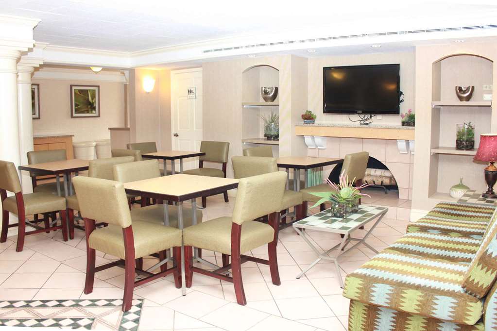 La Quinta Inn by Wyndham New Orleans West Bank Gretna - photo 3