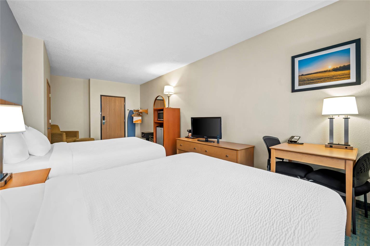 Quality Inn Dubuque on Hwy 20 - photo 24