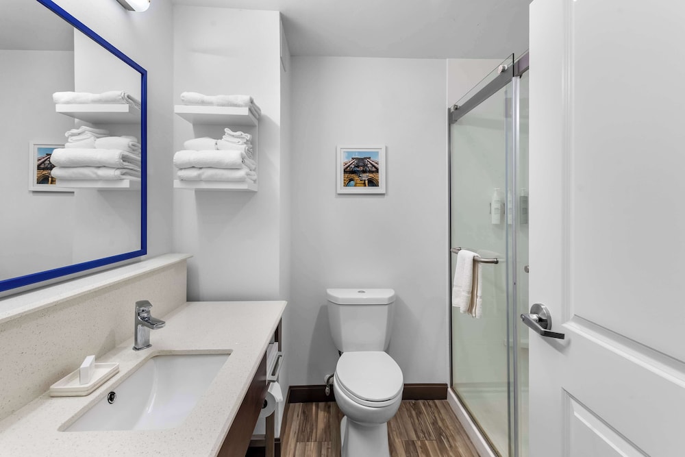 Hampton Inn Dayton Huber Heights - photo 34