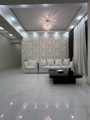 Axis Hippodrome Block II Apartment 170 m2
