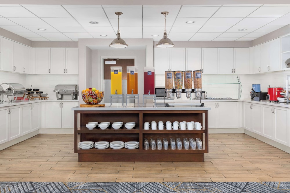 Homewood Suites by Hilton Detroit Troy - photo 39