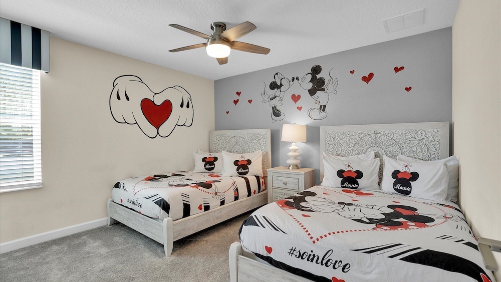 Ssh9044 - carbon neutral hotel in Davenport