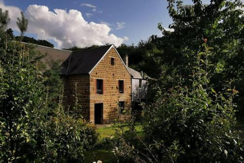 Le Moulin Des Rivieres - last minute hotel in Unknown City
