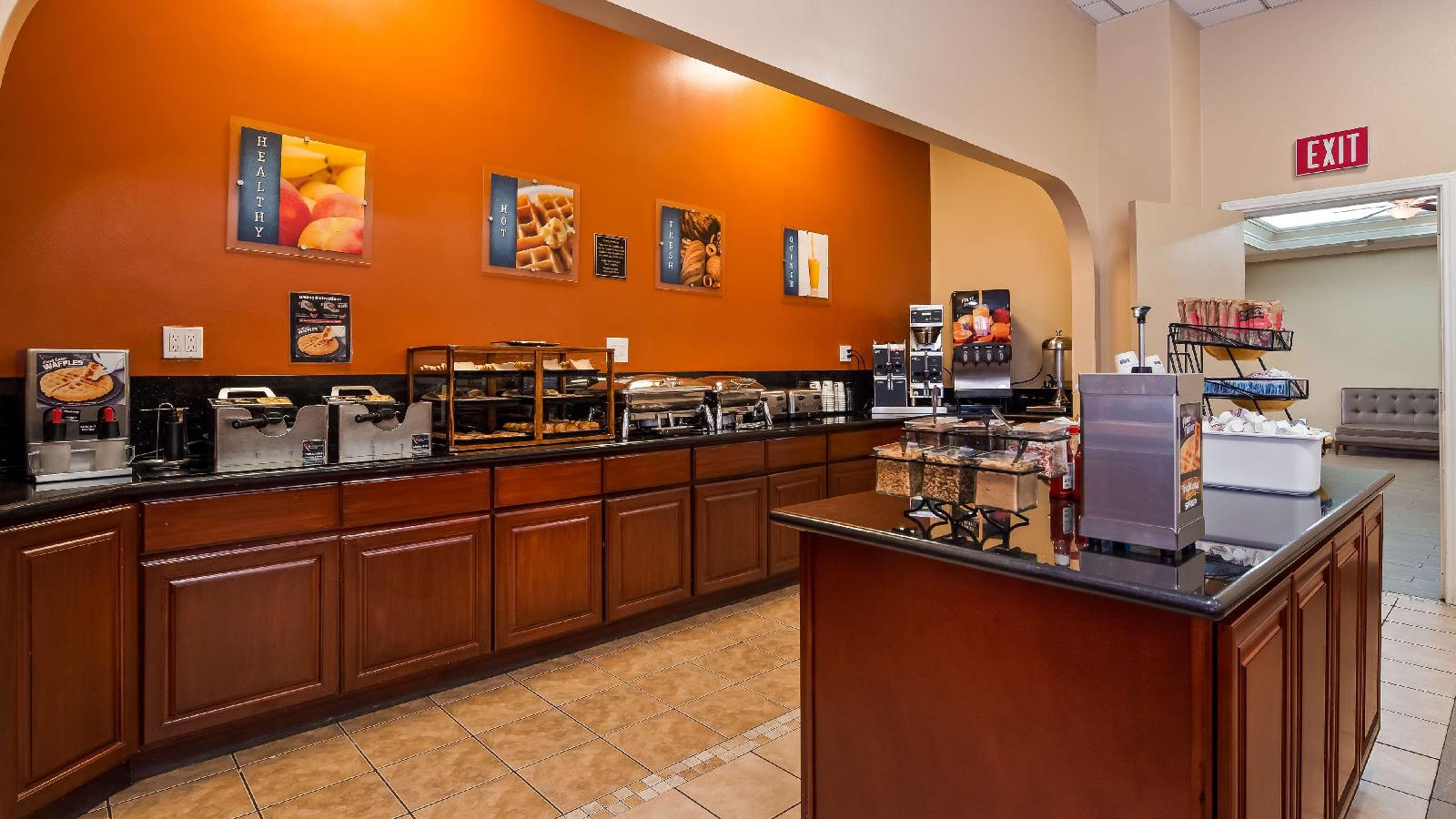 Best Western of Long Beach - photo 27