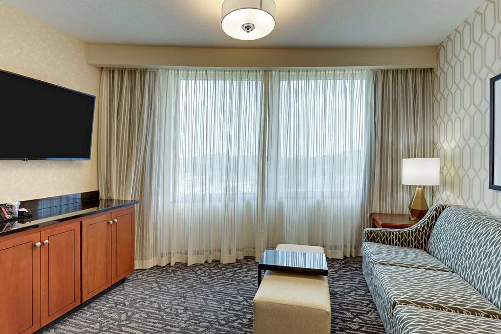 Drury Plaza Hotel Nashville Franklin - photo 10
