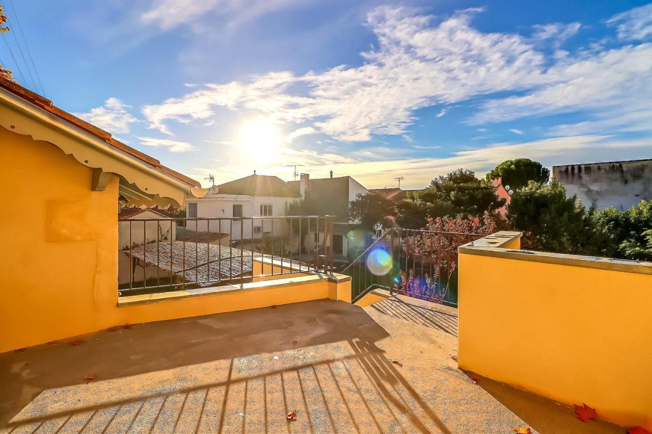 L’inattendu Piscine Clim in Nimes, France