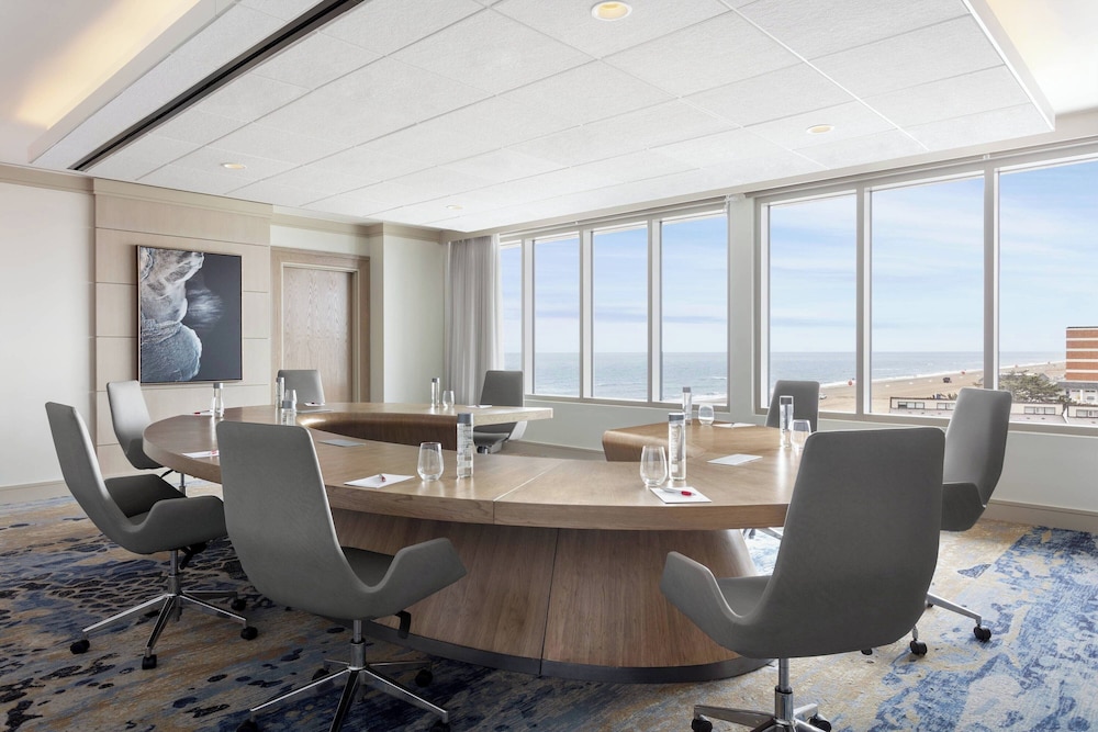 Marriott Virginia Beach Oceanfront Resort - photo 95