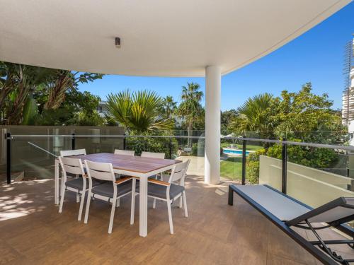 Cotton Beach on the Pool 66 — hotel in Casuarina