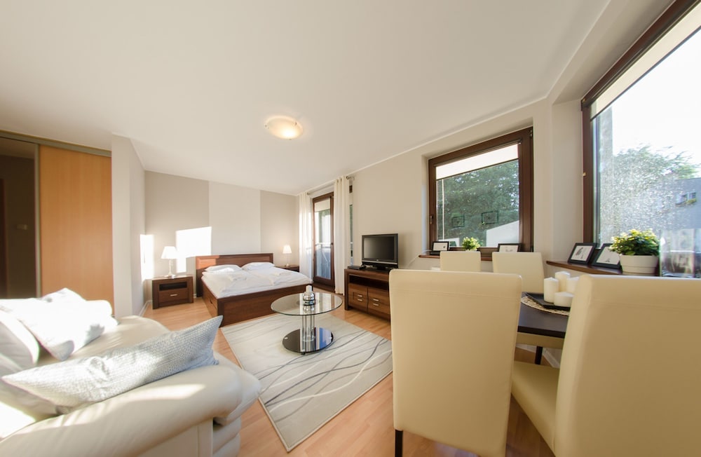 Dom & House Apartments Sobieskiego — 4-Star Luxury Hotel in Gdansk, Poland