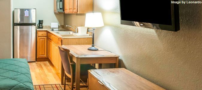 Rodeway Inn East - photo 4