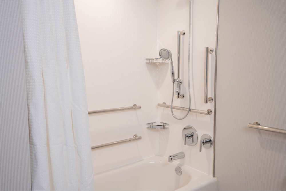 TownePlace Suites by Marriott Agoura Hills - photo 22