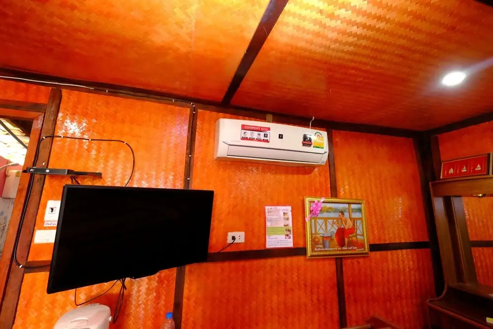 Baanpakrimklong Sukhamon Homestay & Resort in Mukdahan, Thailand