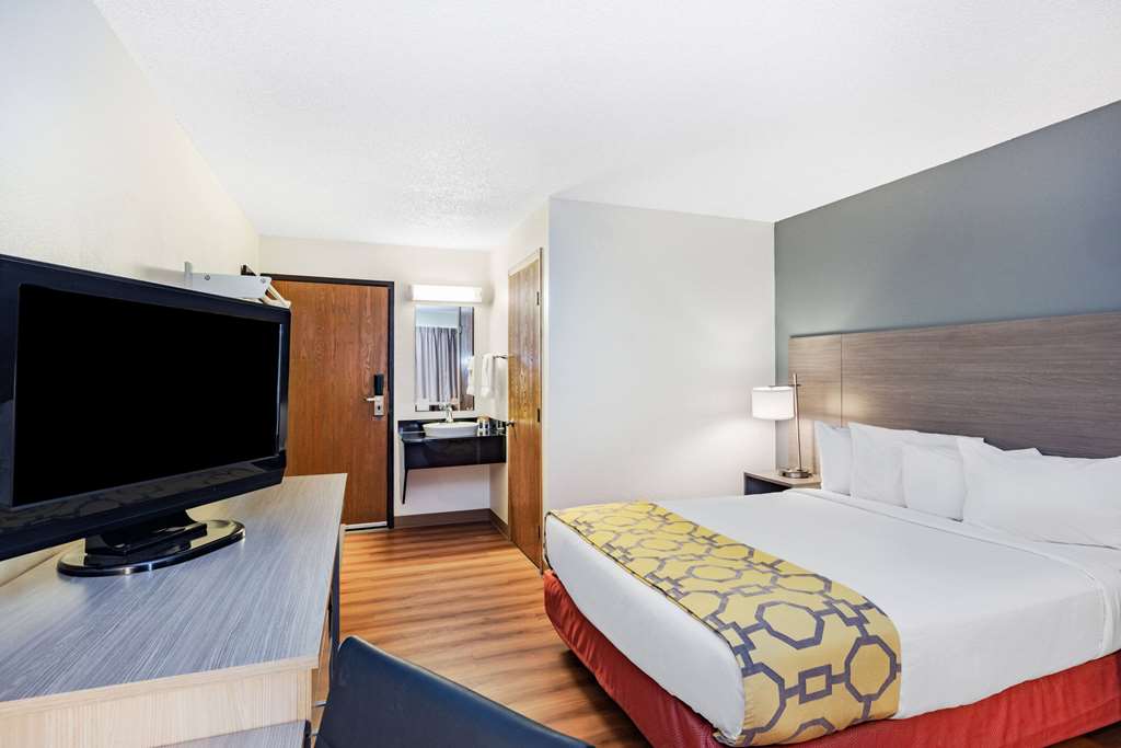 Baymont By Wyndham Gillette - photo 24