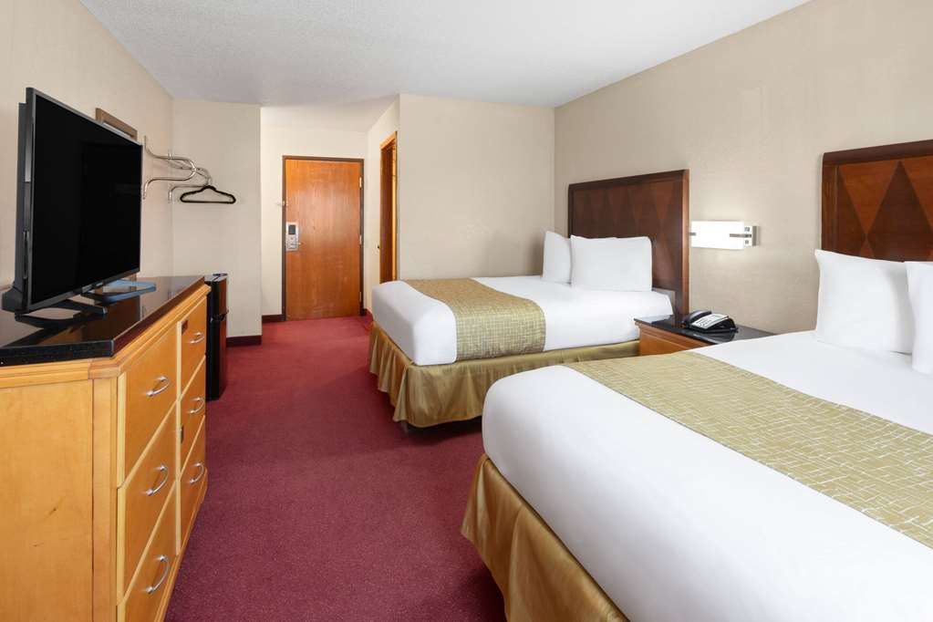 Travelodge by Wyndham Redwood Falls - photo 9